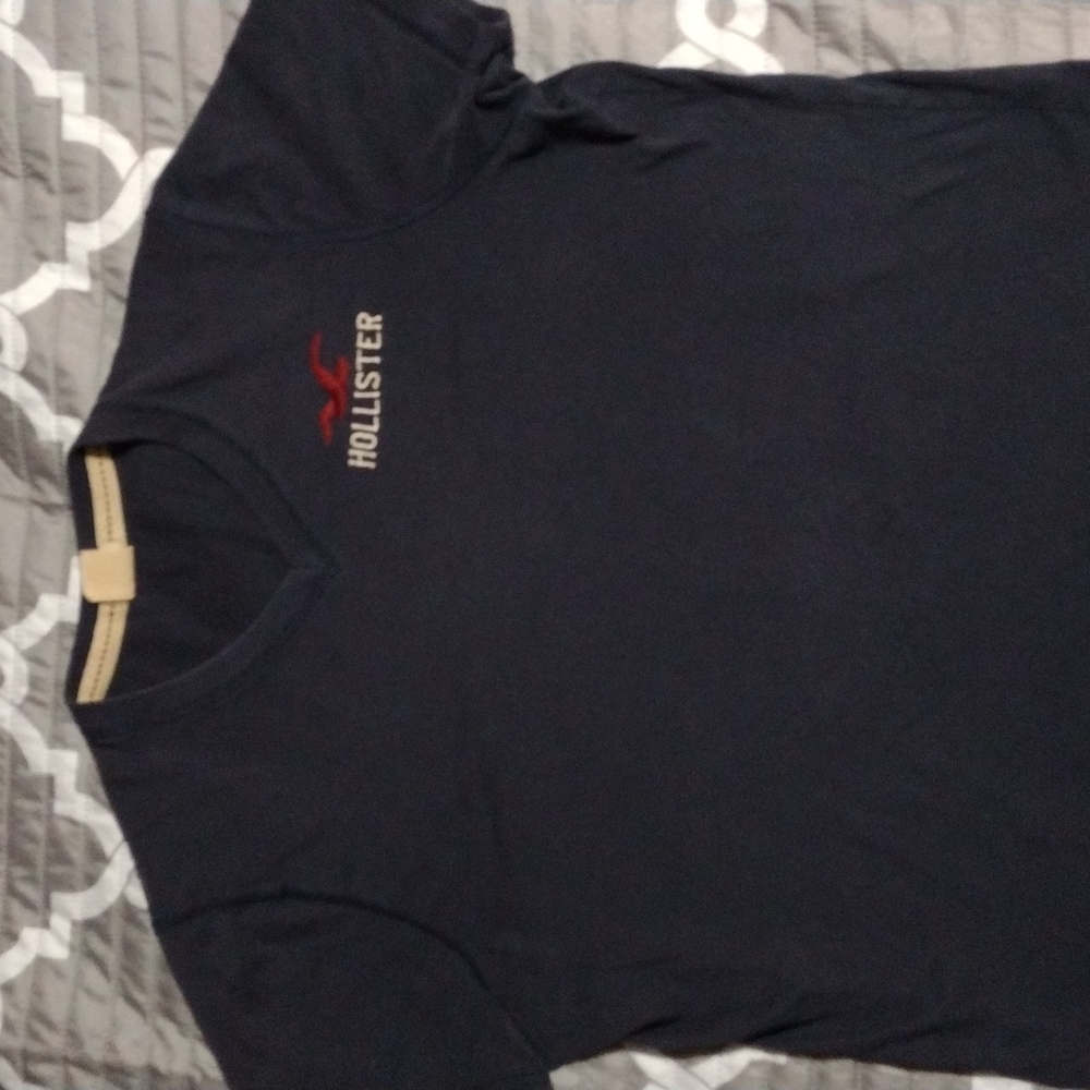Hollister super cut Vneck (3 for $20)